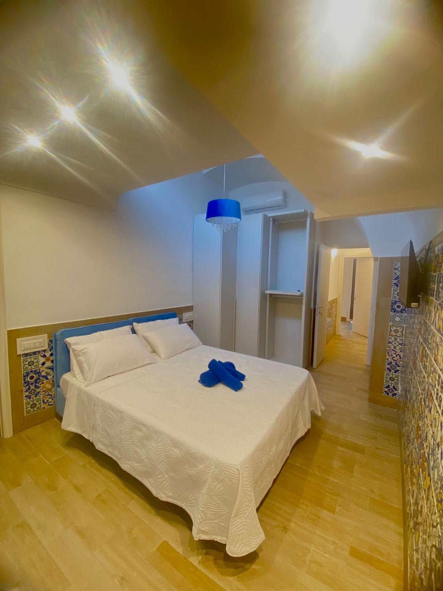 San Nicola Suite & Mini Apartment Сорренто Екстер'єр фото