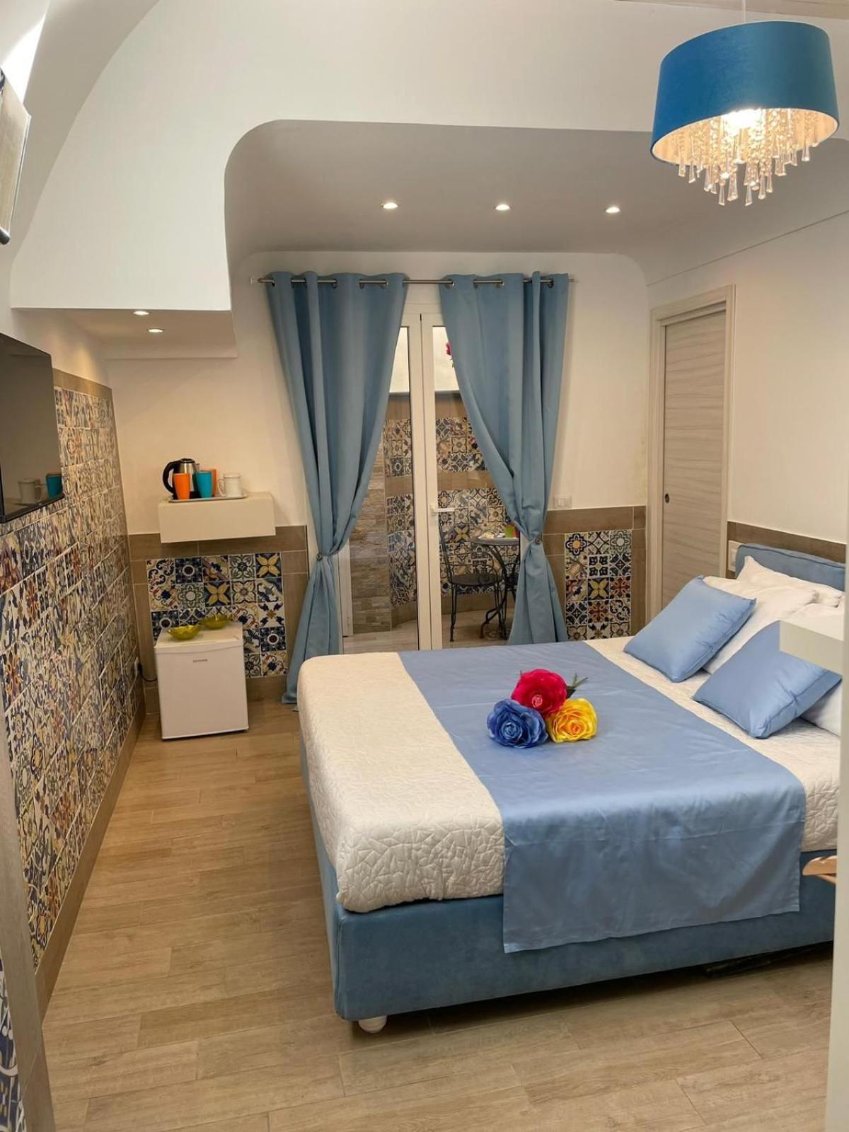 San Nicola Suite & Mini Apartment Сорренто Екстер'єр фото